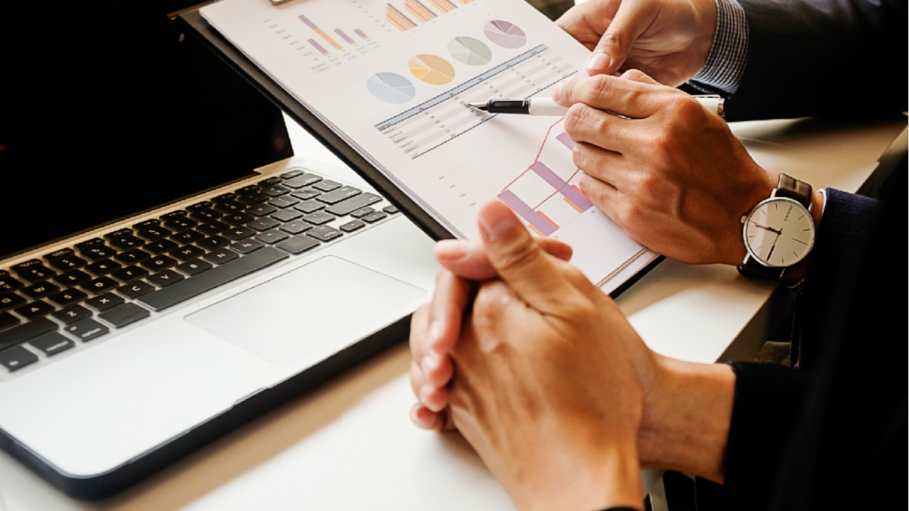 Investment Portfolios: Crafting a Balanced Approach to Wealth Building