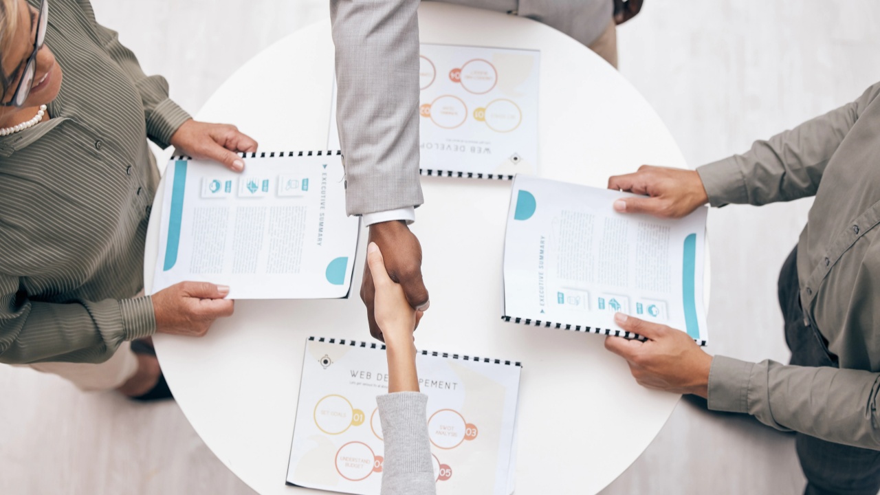 How to Keep Up with Trends in Corporate Mergers and Acquisitions